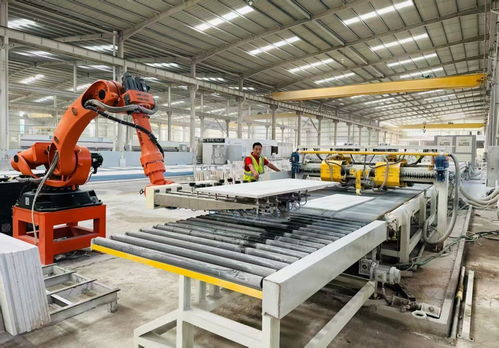 首季中國經(jīng)濟觀察 聽, 黑科技 背后的產(chǎn)業(yè) 新 變遷